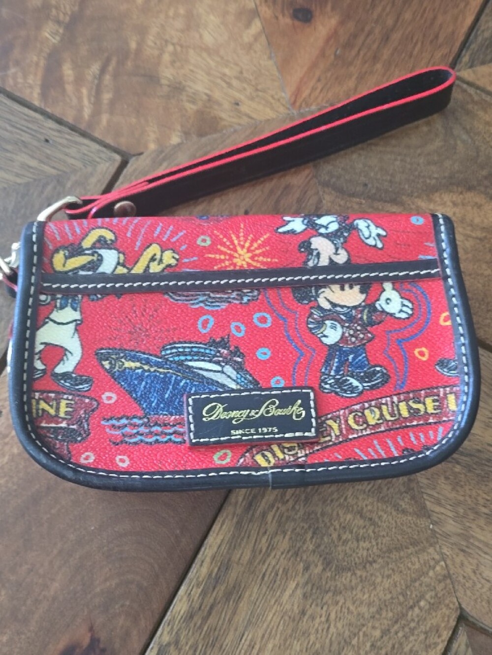 Disney Cruise Line Dooney & Bourke Wristlet Clutch - Picture 2 of 9